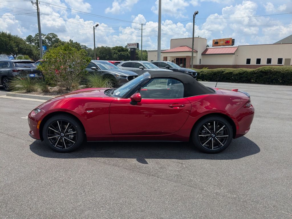 2025 Mazda MX-5 Miata Miata Grand Touring photo 7