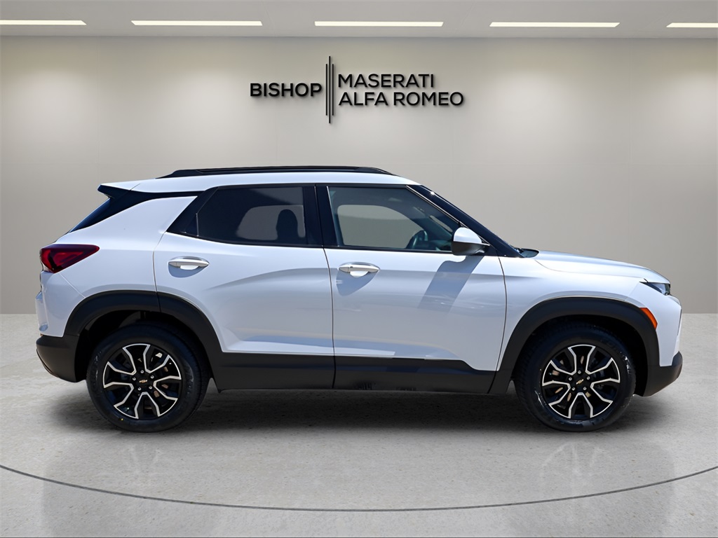 2023 Chevrolet Trailblazer ACTIV photo 2