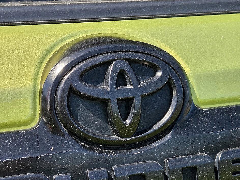 2022 Toyota 4Runner TRD Pro 4WD photo 13