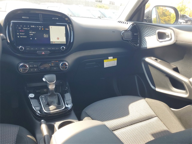 2025 Kia Soul S photo 11