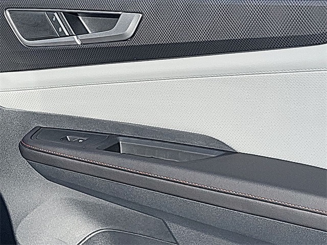 2025 Volkswagen Atlas Peak Edition SE photo 16