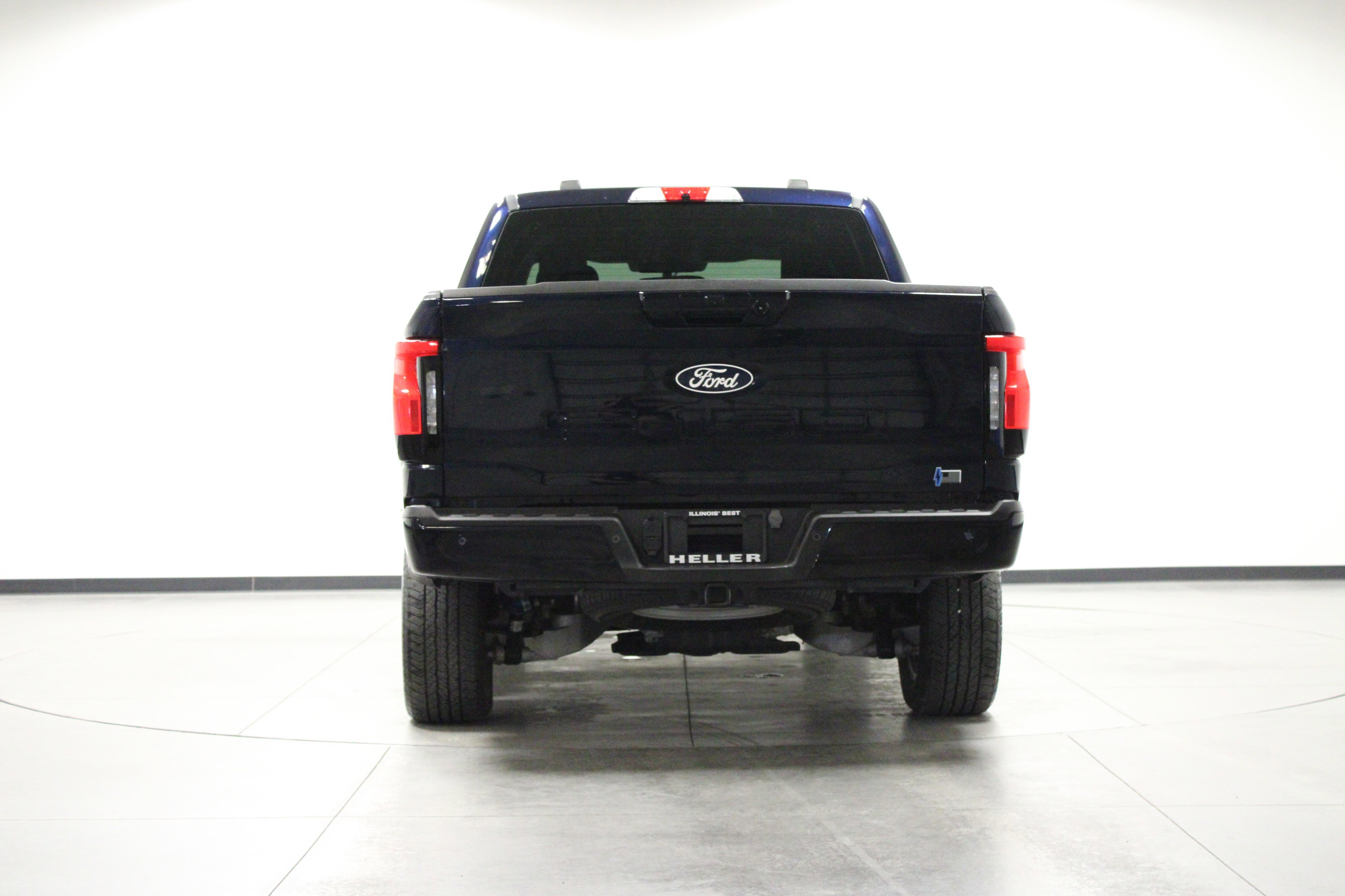 2024 Ford F-150 Lightning photo 4
