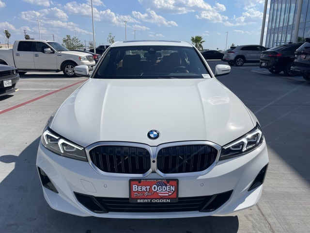 2025 Bmw 330i photo 2