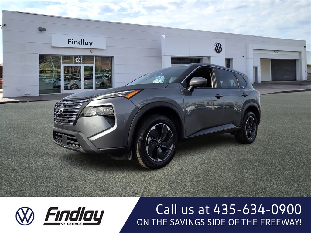 2024 Nissan Rogue SV's photo