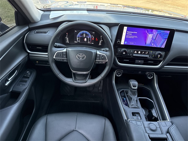 2024 Toyota Grand Highlander XLE photo 17