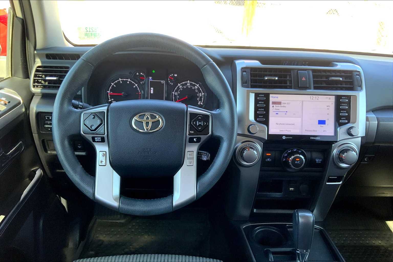 2023 Toyota 4Runner SR5 photo 5