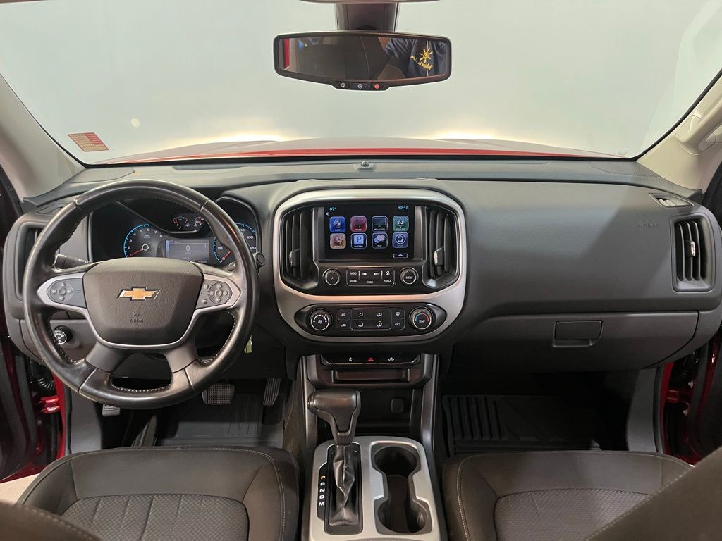 2016 Chevrolet Colorado LT photo 17