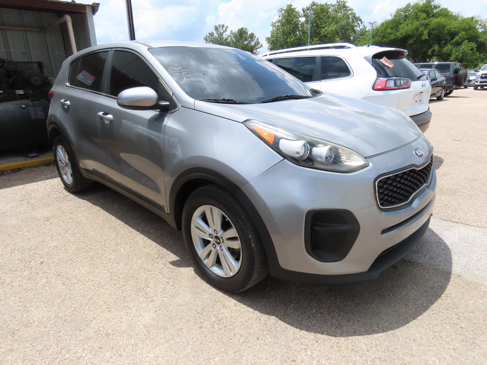 2019 Kia Sportage LX photo 3
