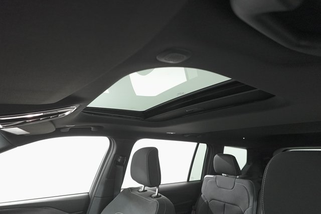 2025 Jeep Grand Cherokee Laredo X photo 20