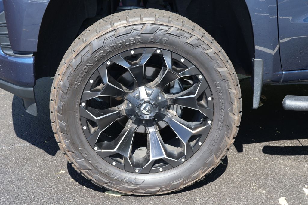 2020 Chevrolet Silverado 1500 RST photo 6