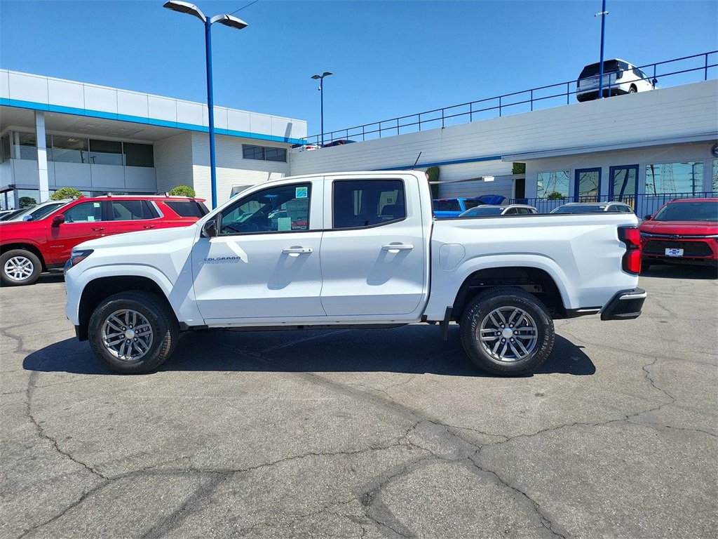 2025 Chevrolet Colorado Work Truck LT photo 30