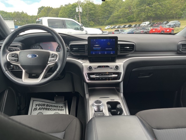 2022 Ford Explorer XLT photo 18