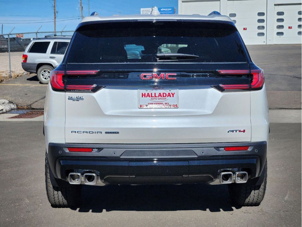 2025 Gmc Acadia AT4 photo 4