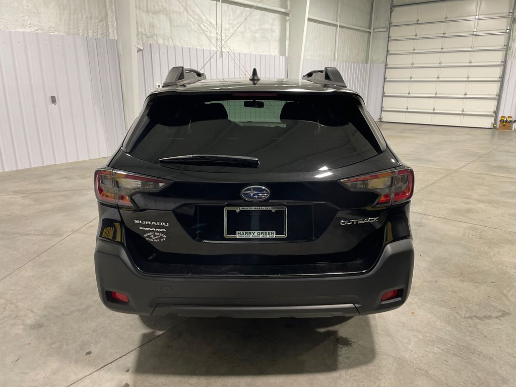 2023 Subaru Outback Premium photo 3