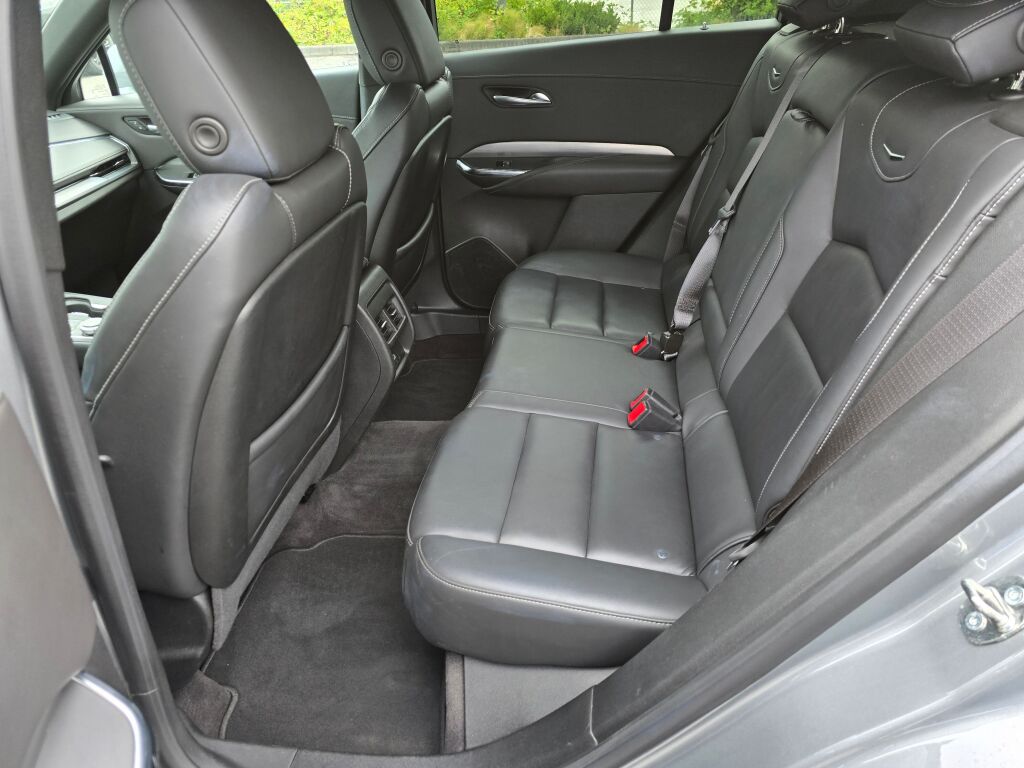 2024 Cadillac XT4 Premium Luxury photo 15