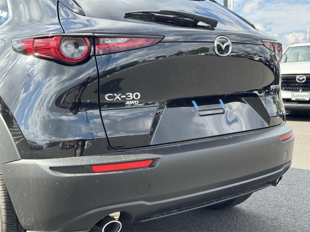 2025 Mazda CX-30 2.5 S Preferred photo 11
