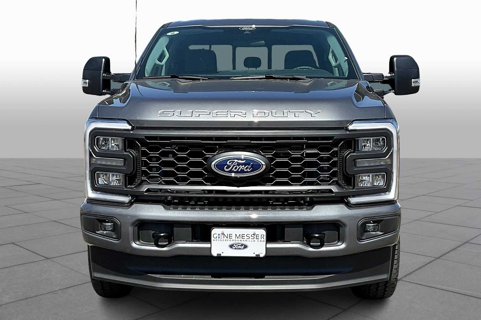 2026 Ford F-350 XL photo 3
