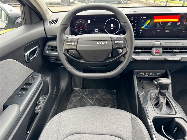 2025 Kia K4 EX photo 27