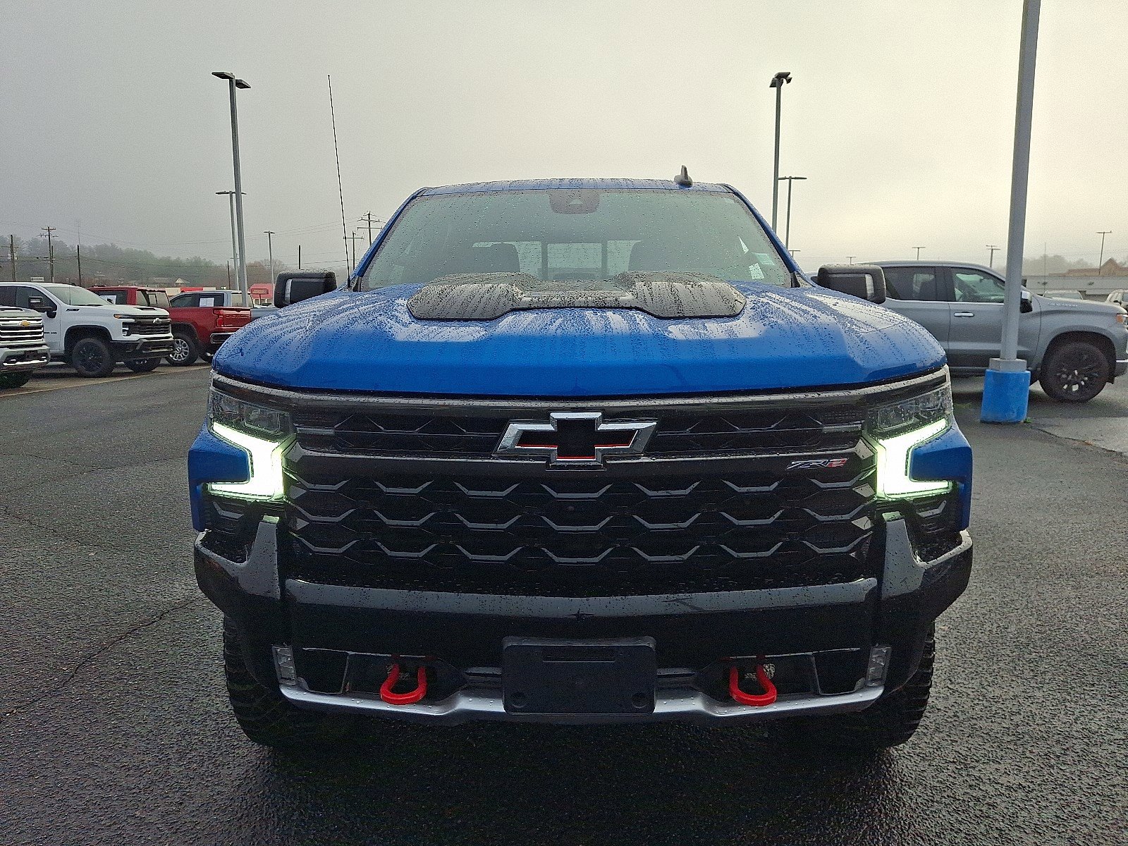 2023 Chevrolet Silverado 1500 ZR2 photo 2