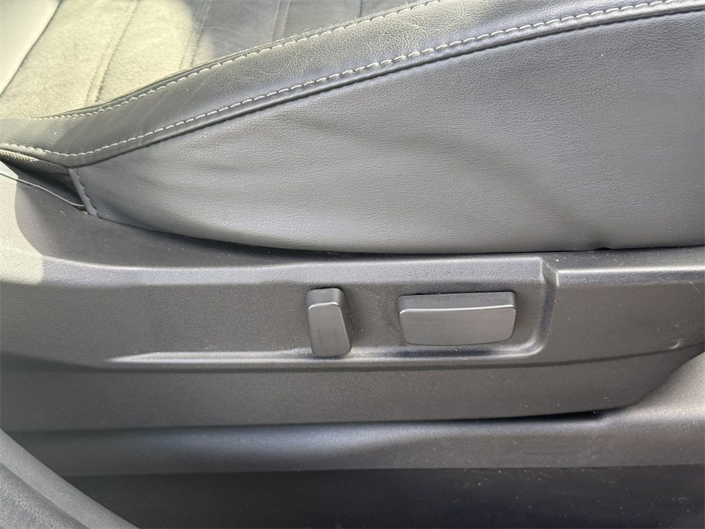 2019 MITSUBISHI OUTLANDER - Image 35