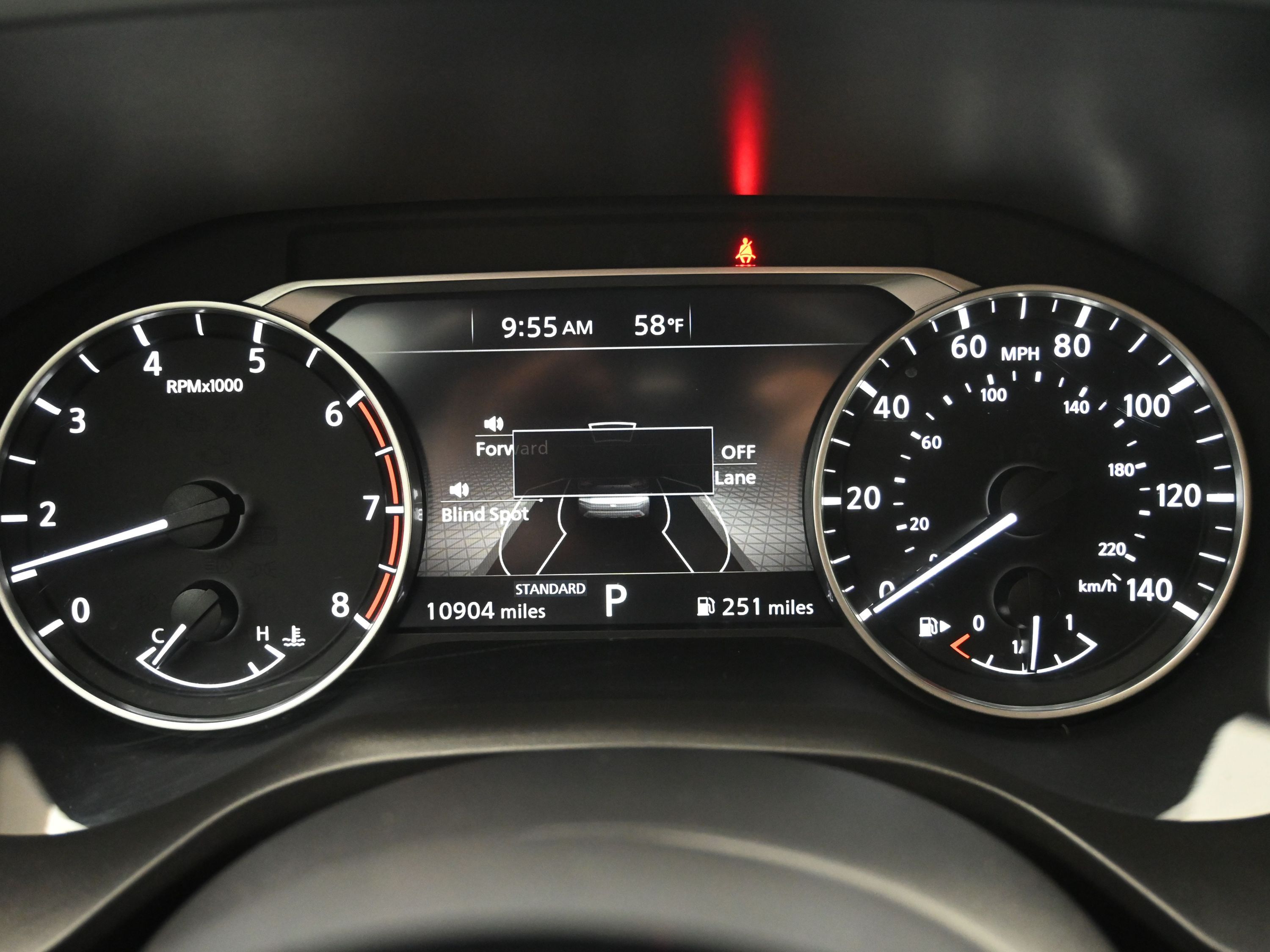 2023 Nissan Rogue SV photo 3