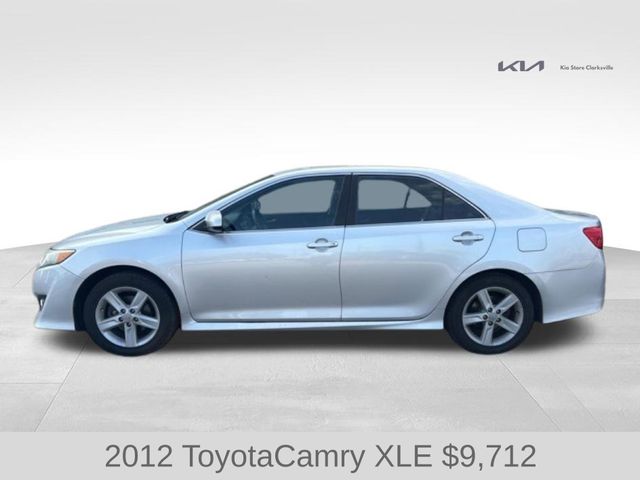 2012 Toyota Camry XLE photo 4