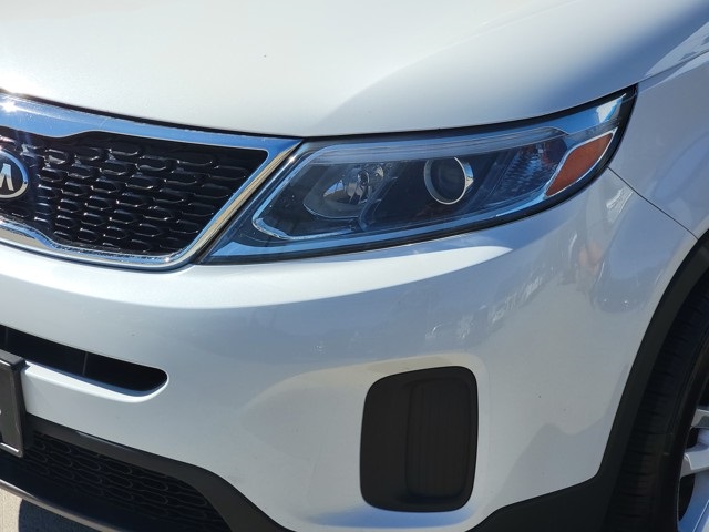 2015 Kia Sorento LX photo 9