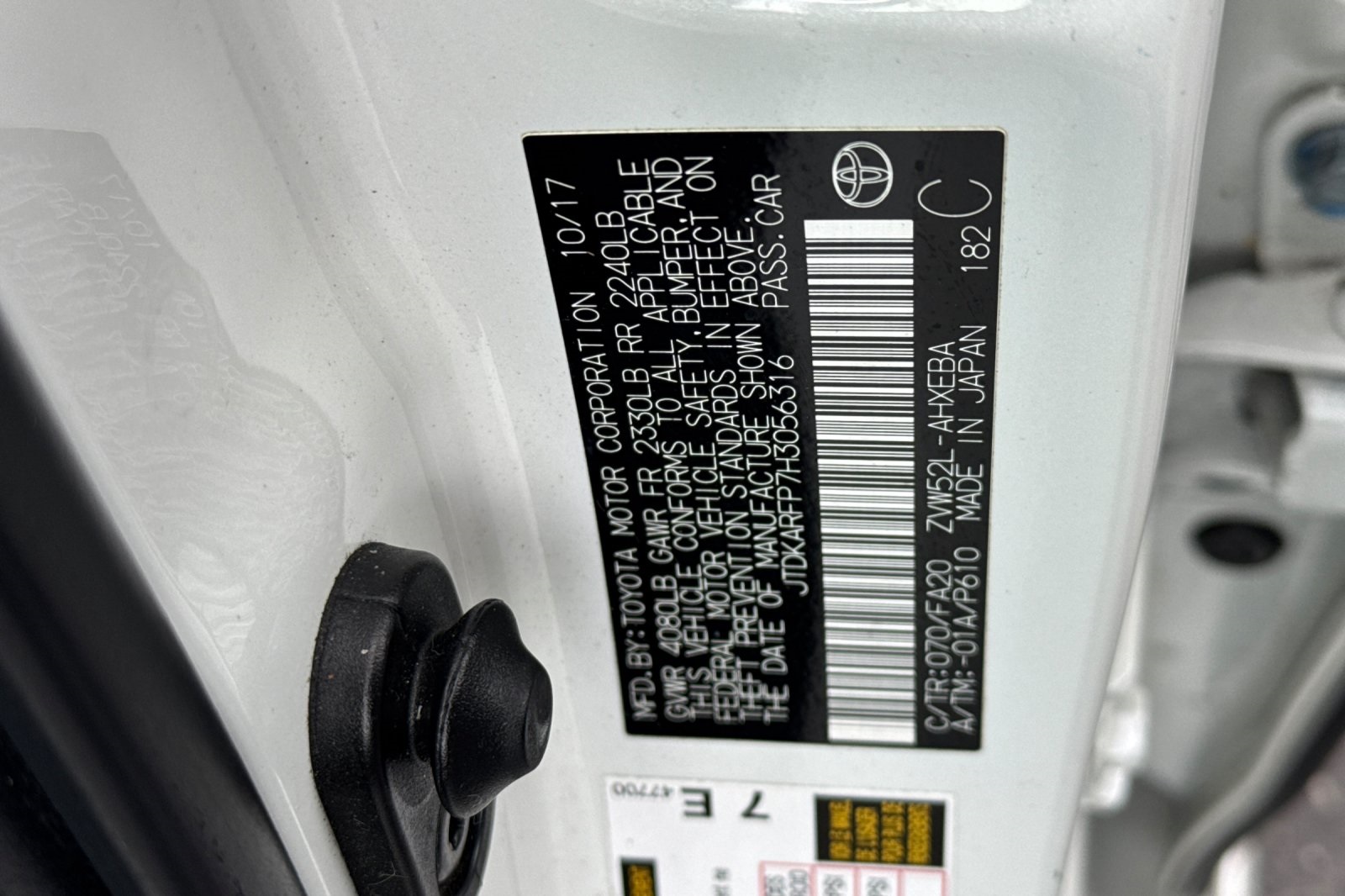 2017 Toyota Prius Prime Plus photo 28