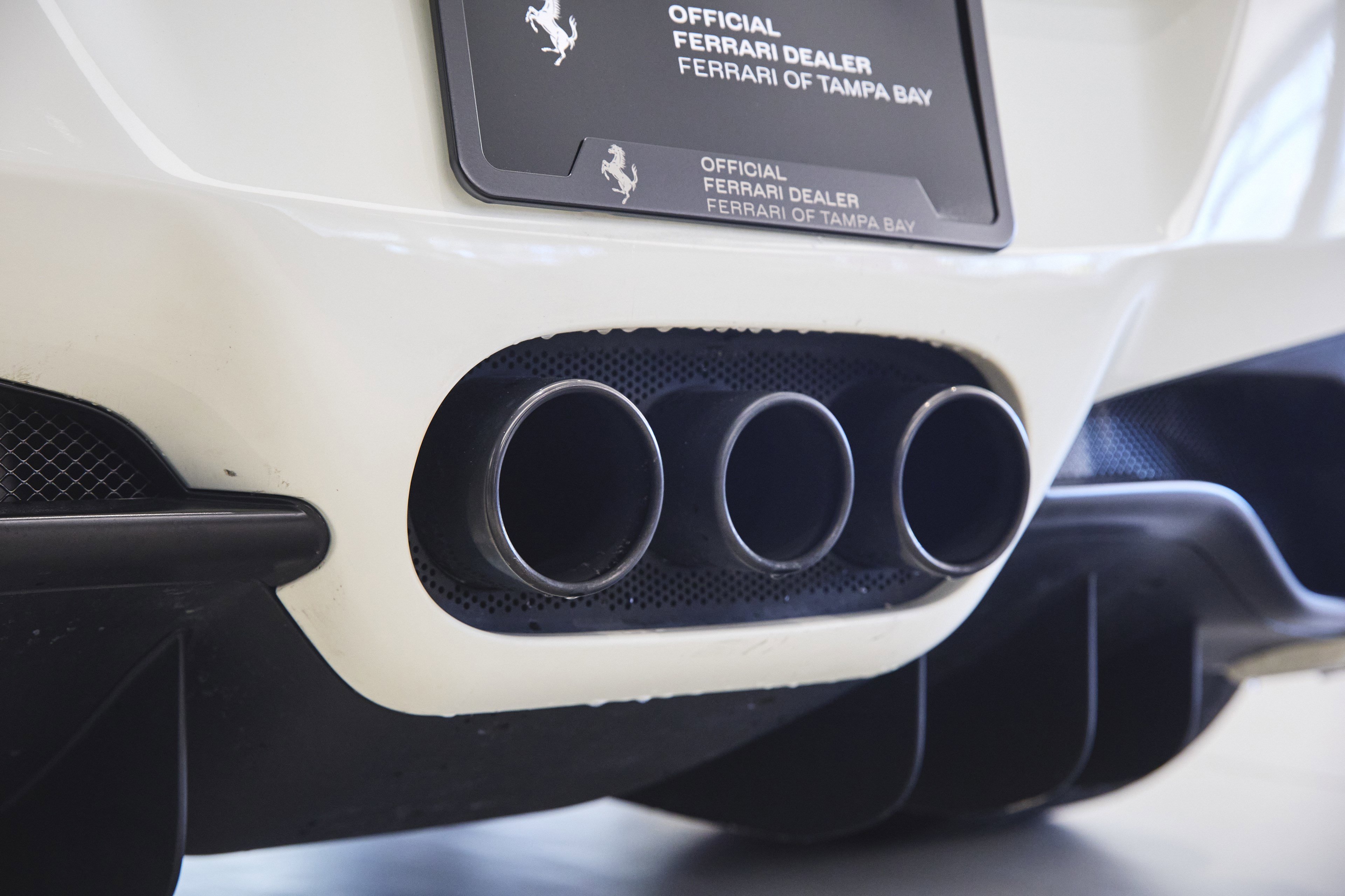 2015 Ferrari 458 Spider photo 17