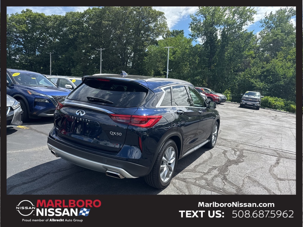 2021 Infiniti QX50 Essential photo 7