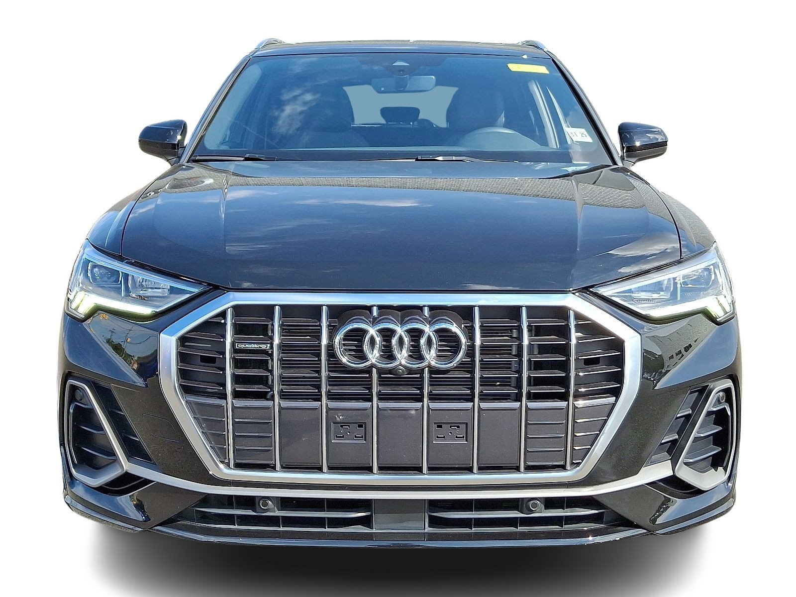 2024 Audi Q3 45 TFSI S line Premium photo 2