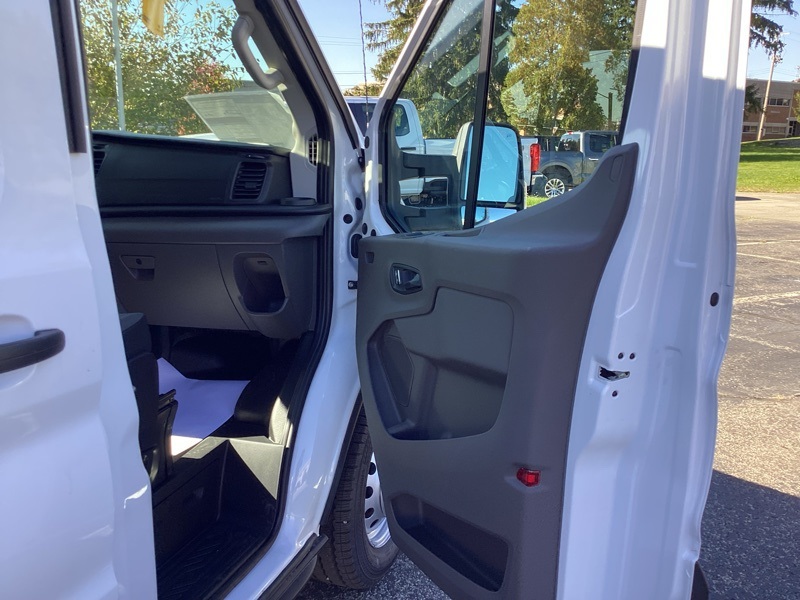2024 Ford Transit photo 16