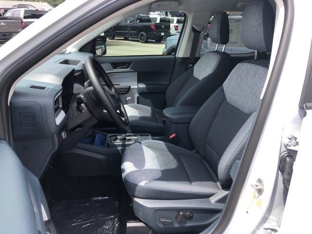 2025 Ford Maverick XLT photo 10
