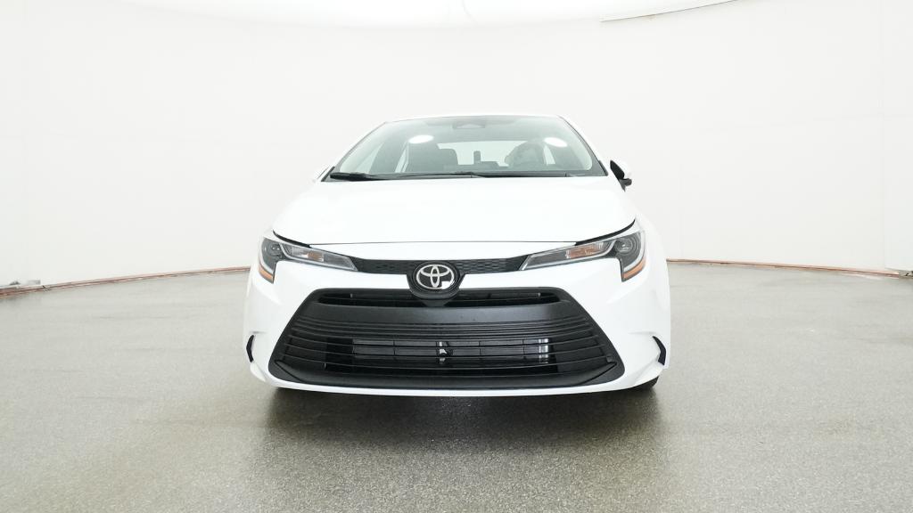 2026 Toyota Corolla LE photo 2