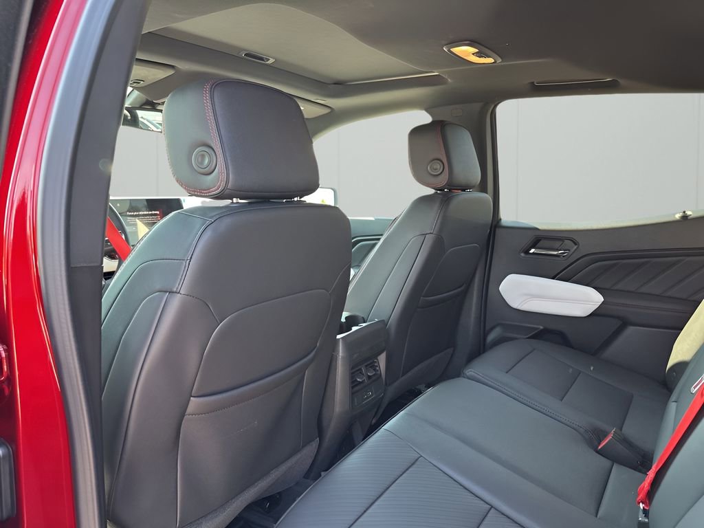2026 Gmc Canyon AT4 photo 16
