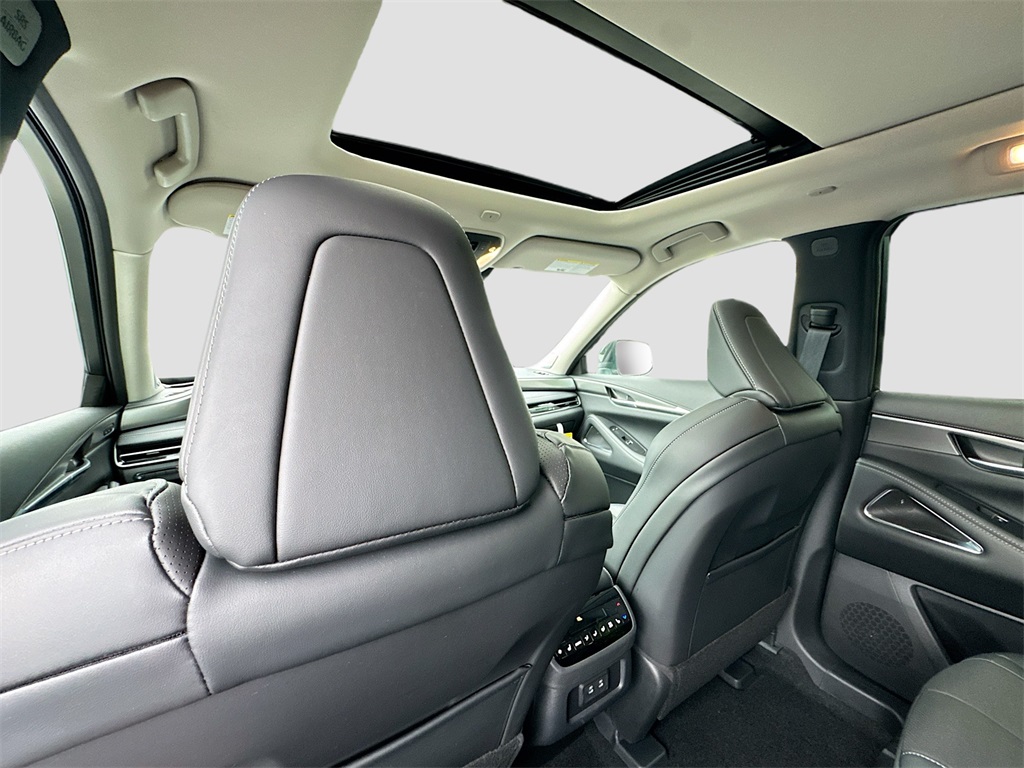 2026 Infiniti QX60 Luxe photo 27