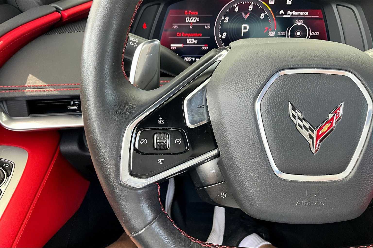 2022 Chevrolet Corvette 2LT photo 18