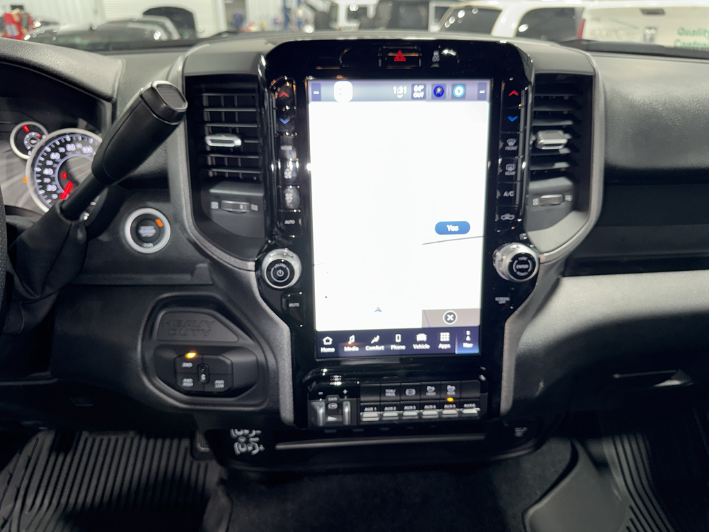 2025 Ram 2500 Tradesman photo 33