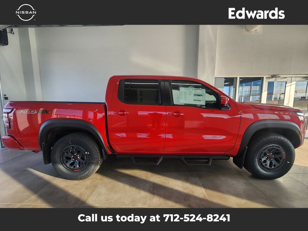 2026 Nissan Frontier PRO-4X's photo