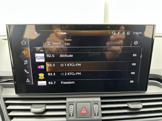 2023 Audi Q5 45 S line Premium Plus photo 6