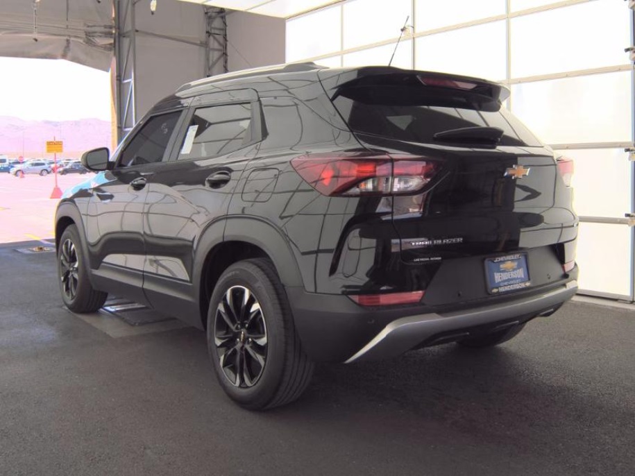2021 Chevrolet Trailblazer LT photo 4