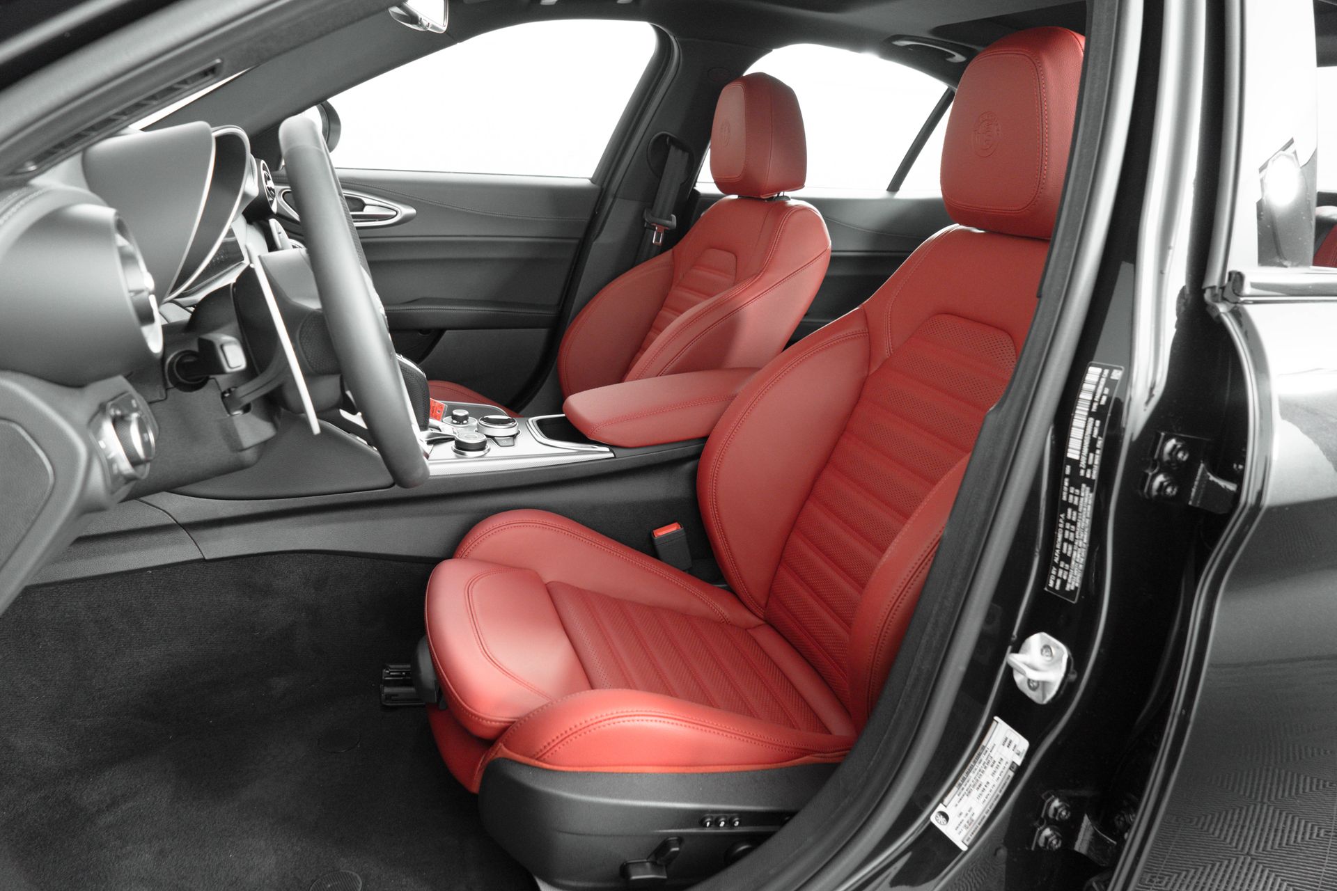2025 Alfa Romeo Giulia SPRINT photo 17