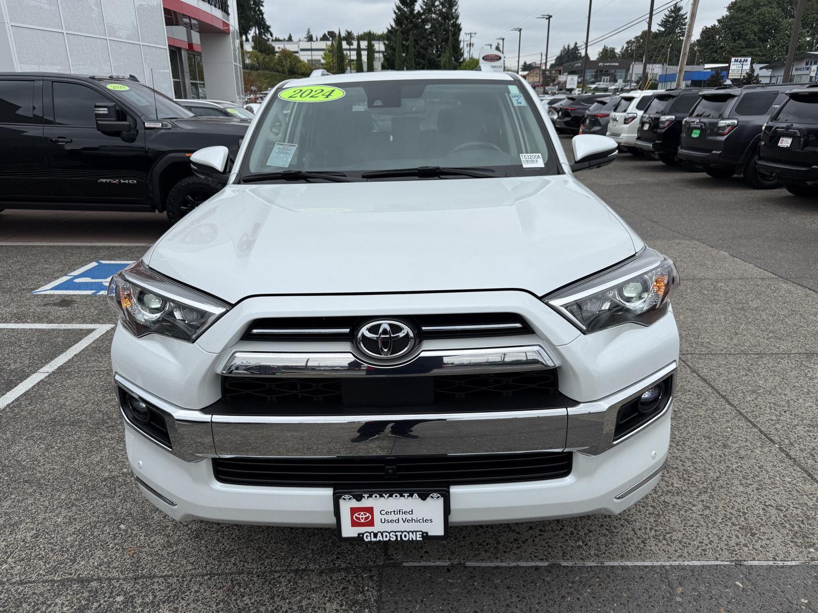 2024 Toyota 4Runner Limited photo 8