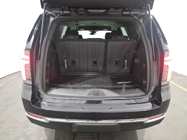 2025 Chevrolet Tahoe LS photo 12