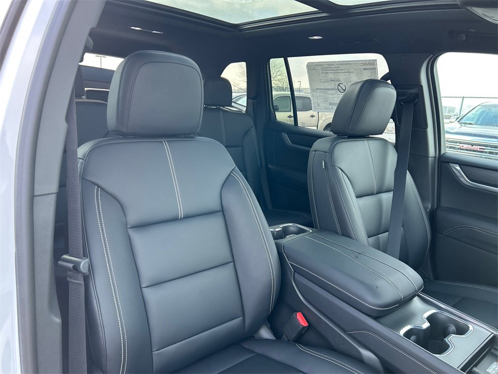 2026 GMC ACADIA - Image 34