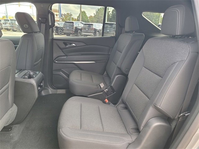 2026 Chevrolet Traverse photo 14