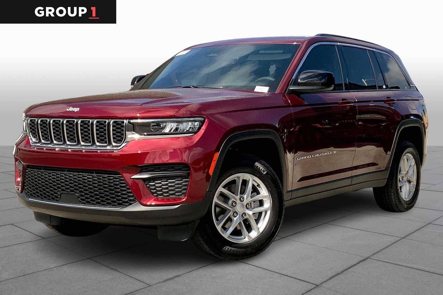 2025 Jeep Grand Cherokee Laredo's photo