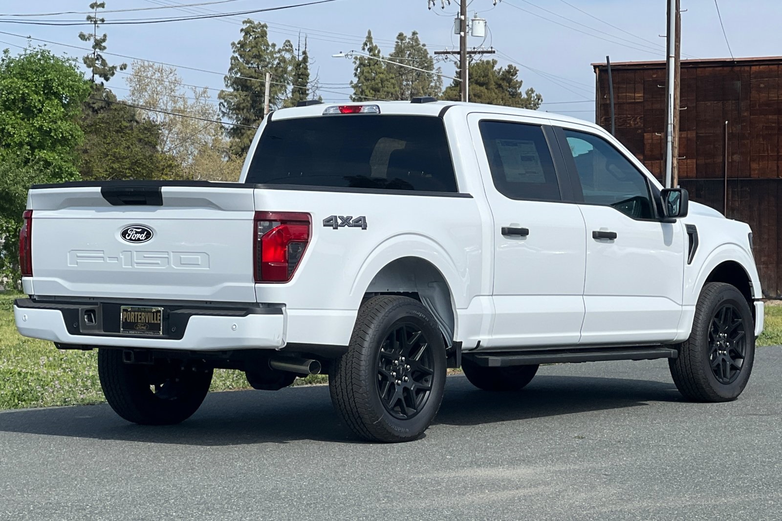 2025 Ford F-150 STX photo 4