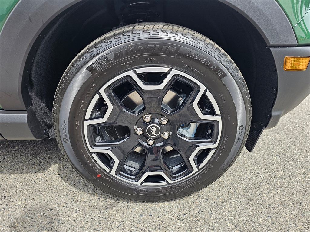 2025 Ford Bronco Sport Outer Banks photo 9