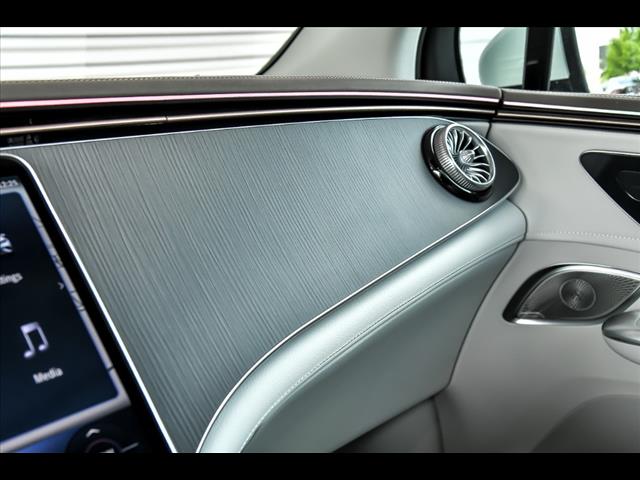 2025 Mercedes Benz EQE SUV 350 4MATIC photo 18